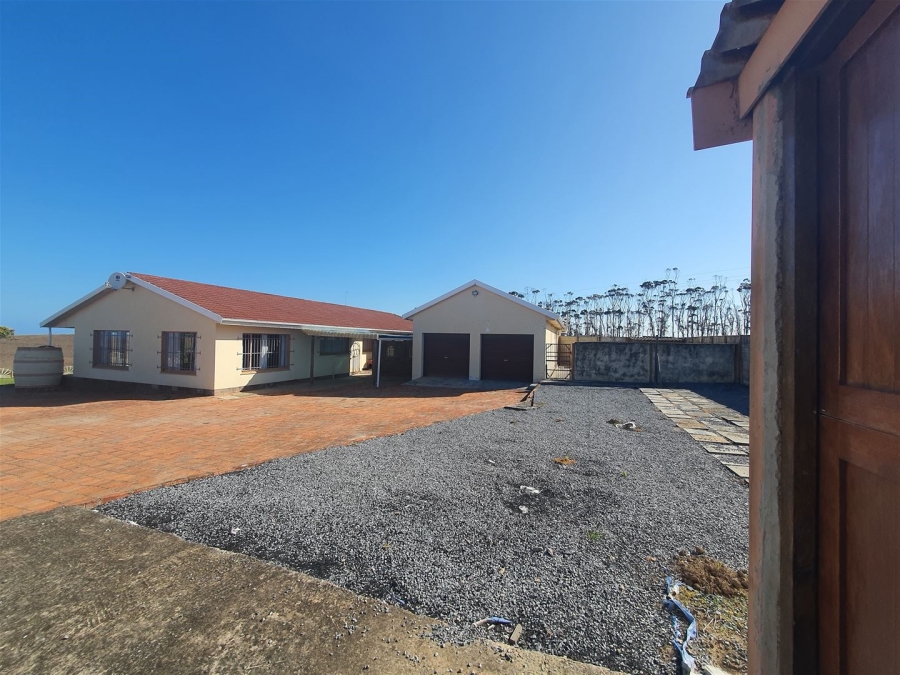 Commercial Property for Sale in East London Rural Eastern Cape